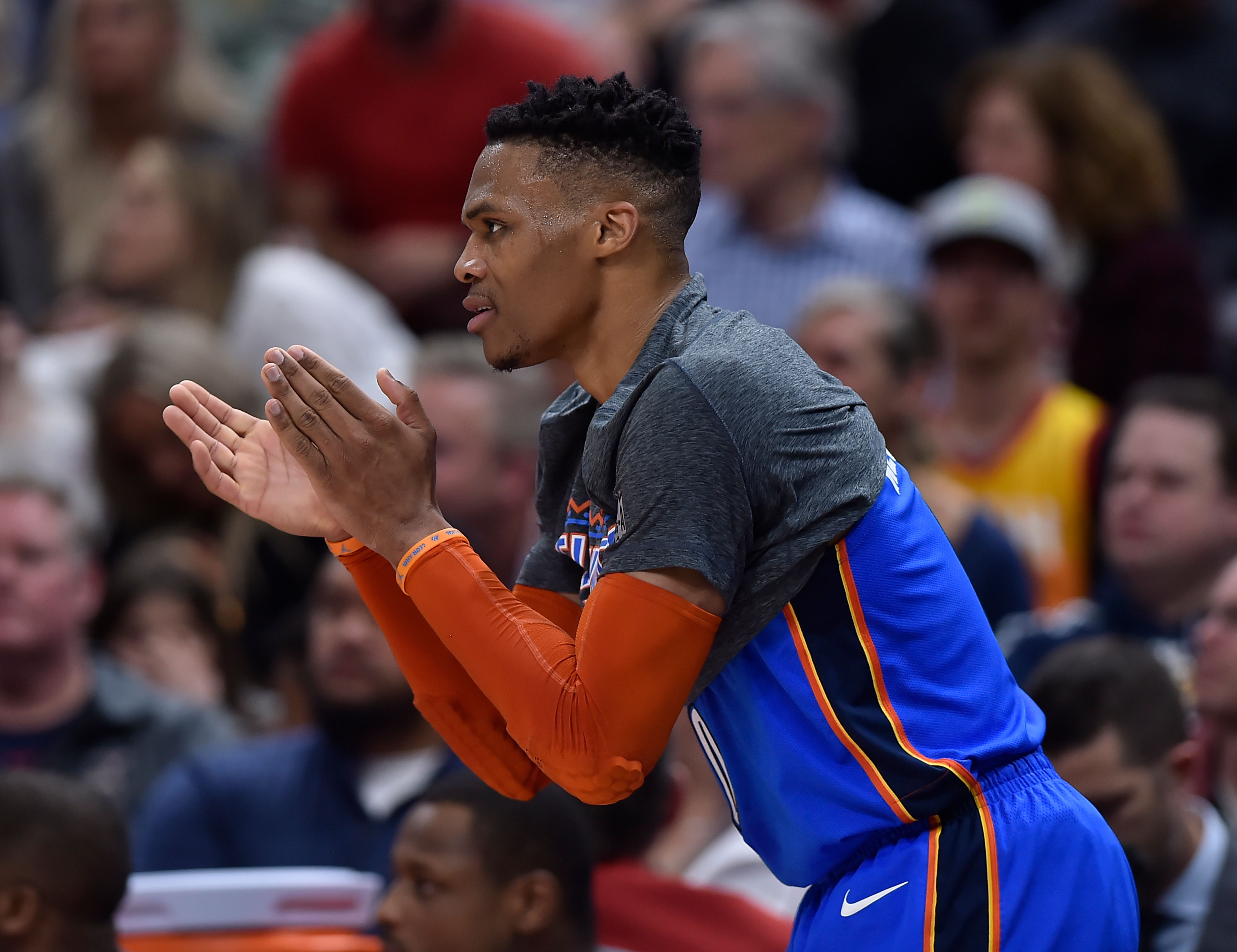 瞬间将比分 瞬间将比分